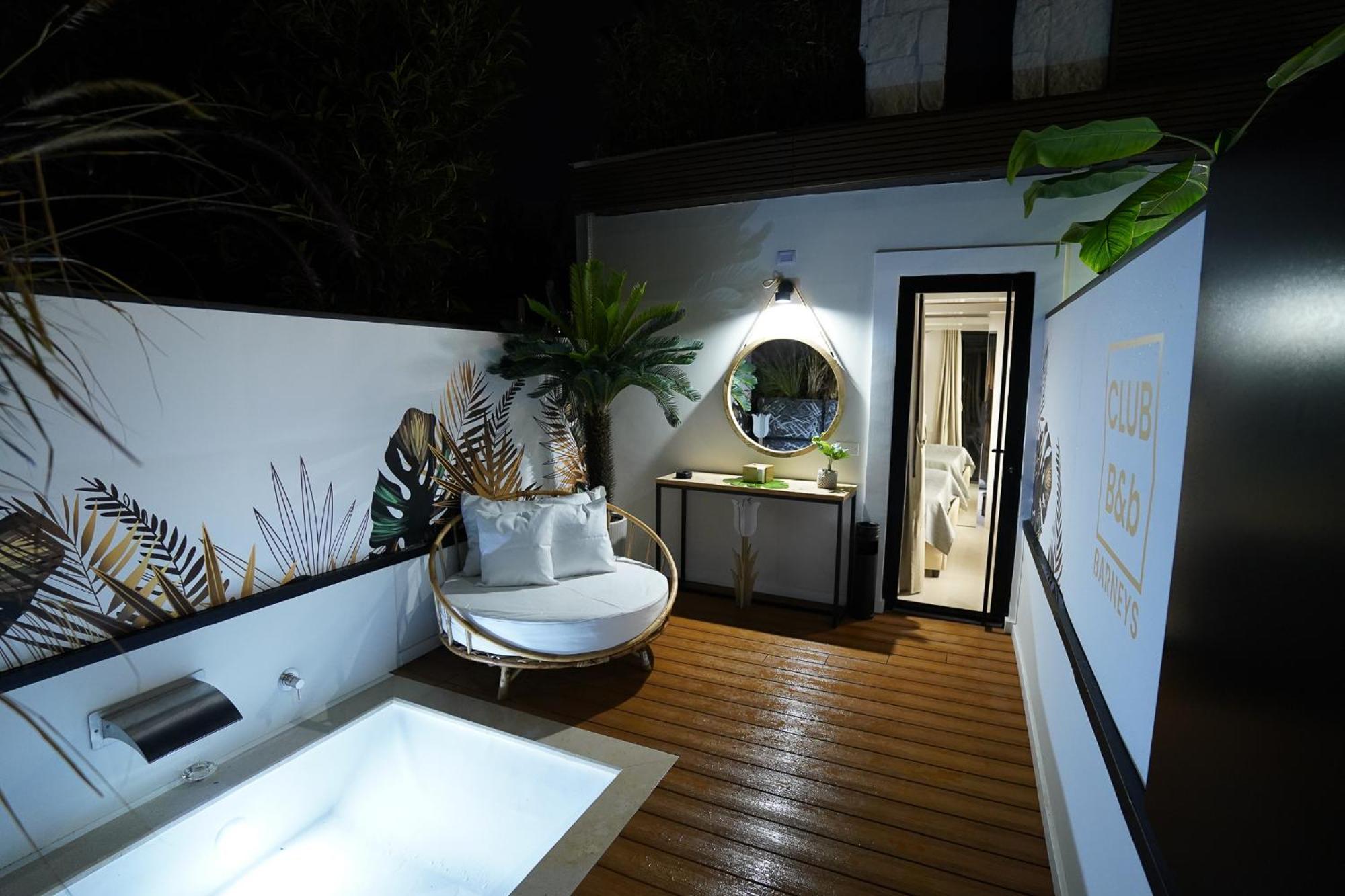 Barneys B&B チェルコラ エクステリア 写真